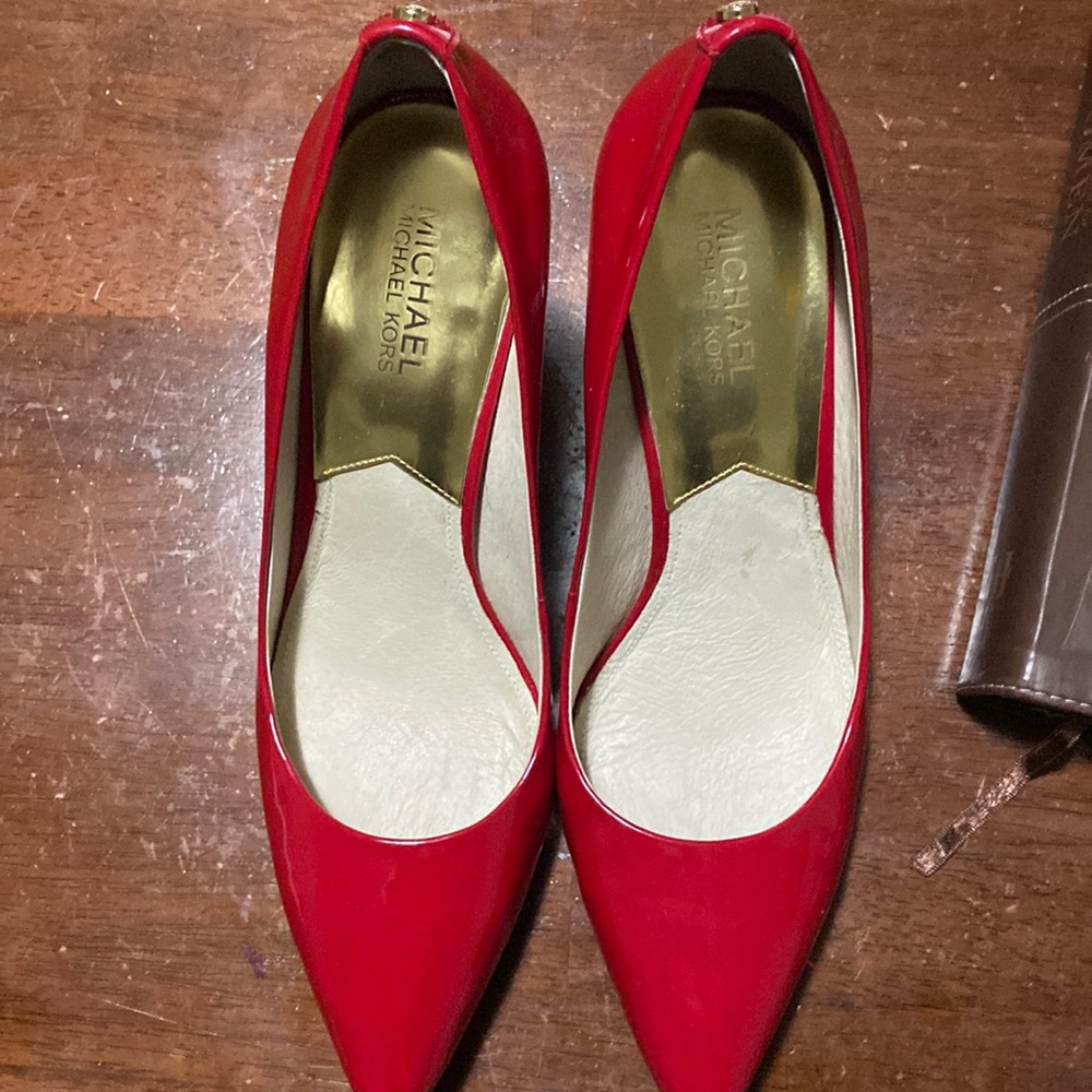 Michael Kors 9 1/2M Red Pump